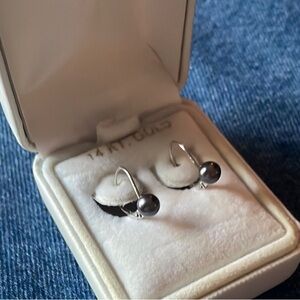 Vintage dainty 14k White Gold Black Cultured Pearl Hook Drop Earrings w/ Back